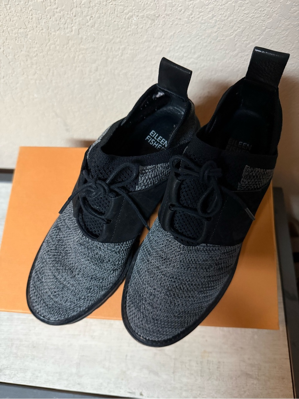 Eileen Fisher Gray and Black Knit Lace-Up Sneakers